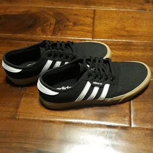 Adidas Originals Seely Sneakers